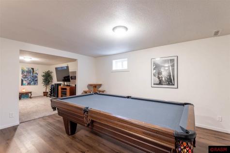 101 Manchester Court Mankato MN 56001