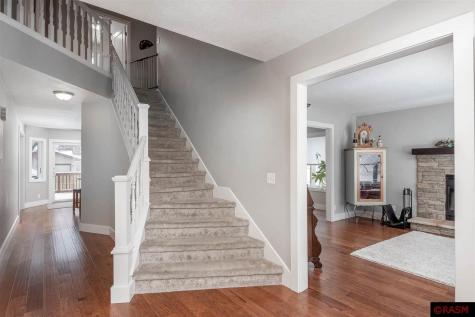 101 Manchester Court Mankato MN 56001