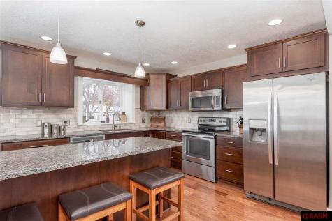 101 Manchester Court Mankato MN 56001