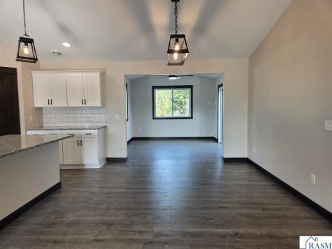 17 Kodiak Court North Mankato MN 56003-5200