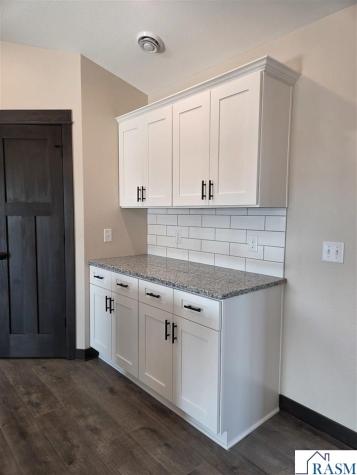 17 Kodiak Court North Mankato MN 56003-5200