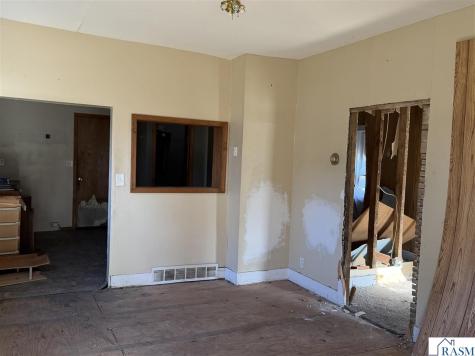 125 N 2nd Street Eagle Lake MN 56024