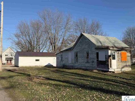 125 N 2nd Street Eagle Lake MN 56024