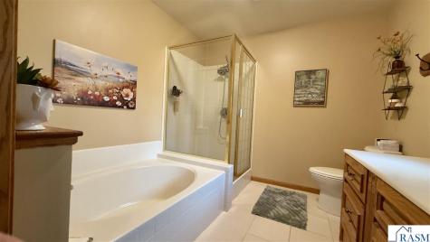 904 3rd Court Cleveland MN 56017