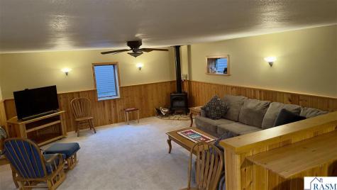 904 3rd Court Cleveland MN 56017