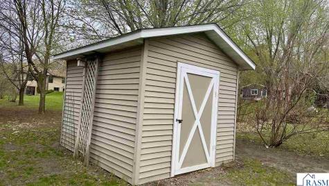 904 3rd Court Cleveland MN 56017