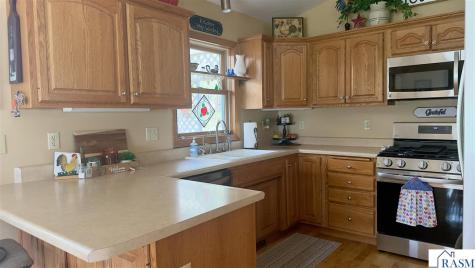 904 3rd Court Cleveland MN 56017