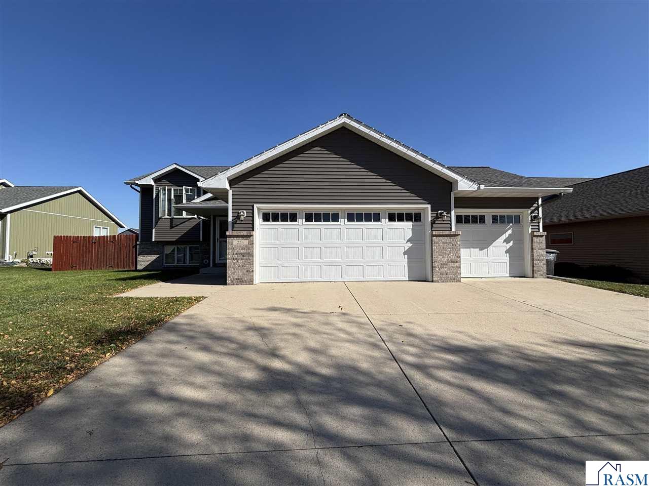224 Creekside Drive Eagle Lake MN 56024