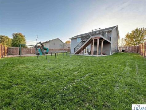 224 Creekside Drive Eagle Lake MN 56024