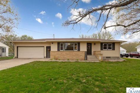 305 SE 9th Avenue Waseca MN 56093