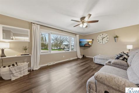 305 SE 9th Avenue Waseca MN 56093