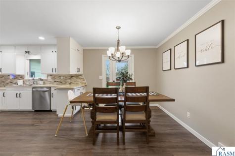 305 SE 9th Avenue Waseca MN 56093