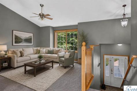 206 Hunters Court Eagle Lake MN 56024