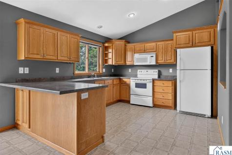 206 Hunters Court Eagle Lake MN 56024
