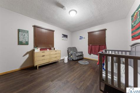 125 Bittersweet Lane Mankato MN 56001