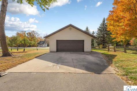 125 Bittersweet Lane Mankato MN 56001