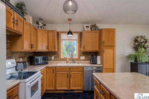 11 Fox Trail North Mankato MN 56003