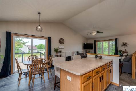 11 Fox Trail North Mankato MN 56003