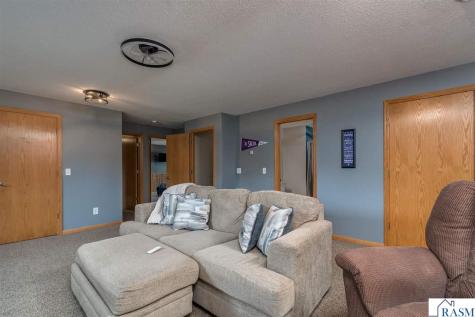 11 Fox Trail North Mankato MN 56003