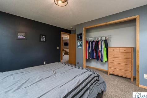 11 Fox Trail North Mankato MN 56003