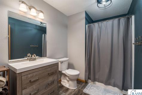 11 Fox Trail North Mankato MN 56003