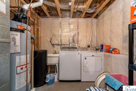 11 Fox Trail North Mankato MN 56003