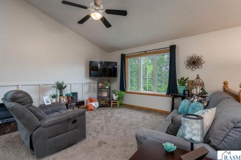 11 Fox Trail North Mankato MN 56003