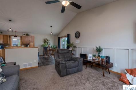 11 Fox Trail North Mankato MN 56003