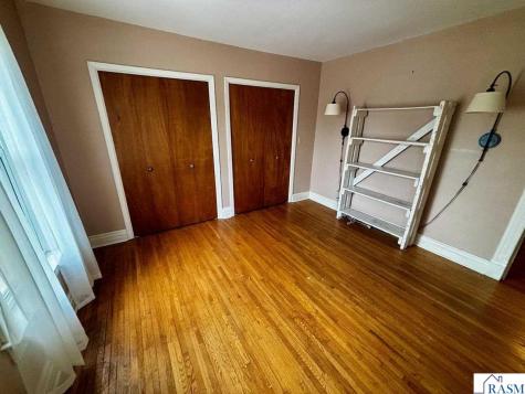 607 N Minnesota Avenue St. Peter MN 56082