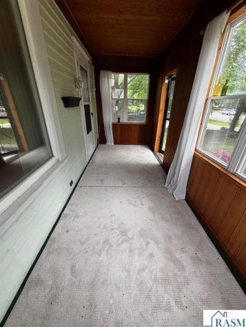 607 N Minnesota Avenue St. Peter MN 56082