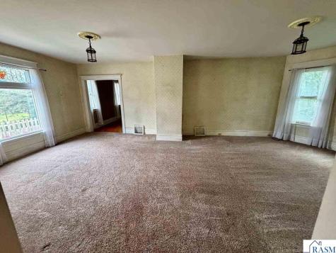 607 N Minnesota Avenue St. Peter MN 56082