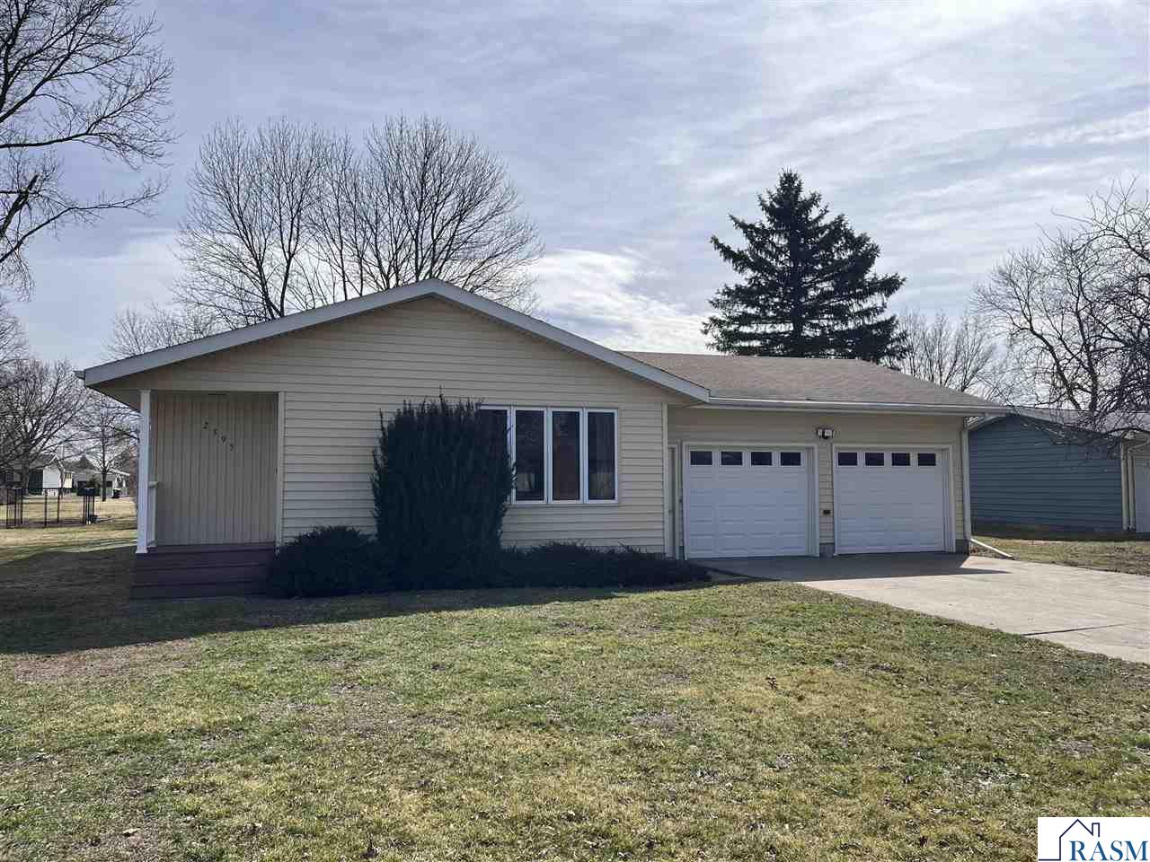 2395 Douglas Street Windom MN 56101