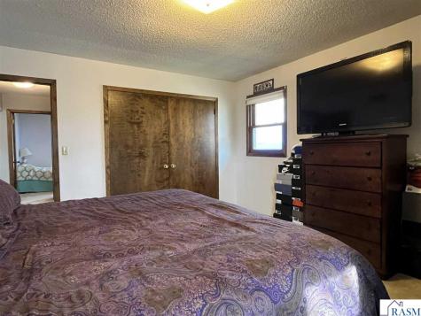 2395 Douglas Street Windom MN 56101