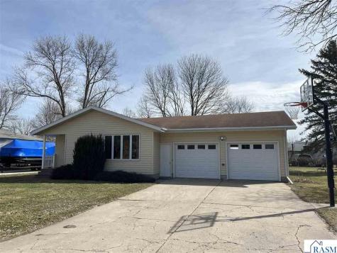 2395 Douglas Street Windom MN 56101