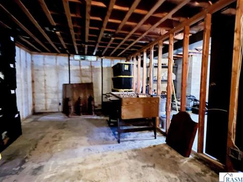 2395 Douglas Street Windom MN 56101