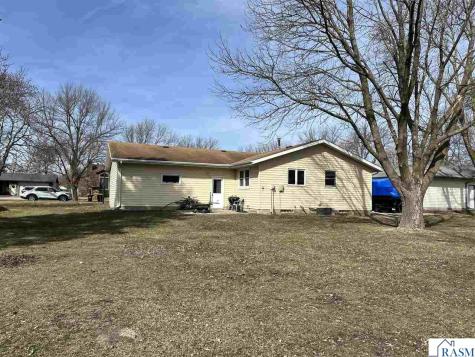 2395 Douglas Street Windom MN 56101