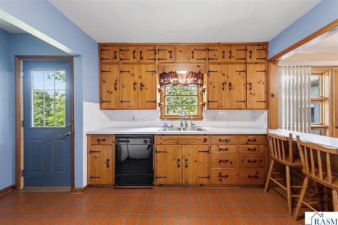 517 Court Avenue Gaylord MN 55334