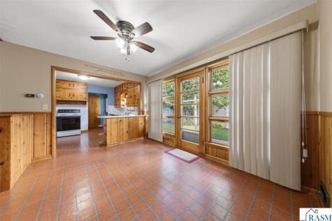 517 Court Avenue Gaylord MN 55334
