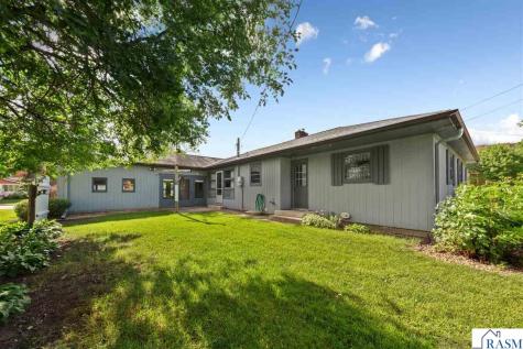517 Court Avenue Gaylord MN 55334