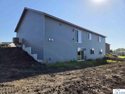 3 Marie Circle Mankato MN 56028-7517