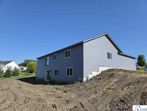 3 Marie Circle Mankato MN 56028-7517