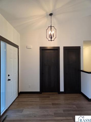 3 Marie Circle Mankato MN 56028-7517
