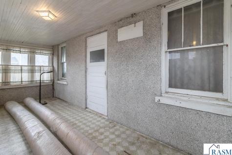 115 N Lexington Avenue Le Center MN 56057
