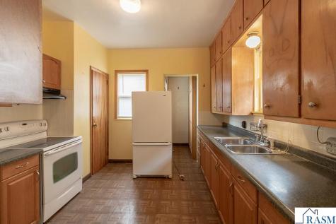 115 N Lexington Avenue Le Center MN 56057