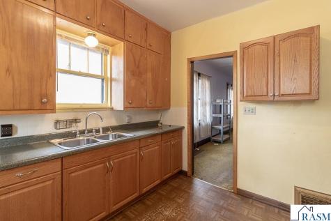 115 N Lexington Avenue Le Center MN 56057