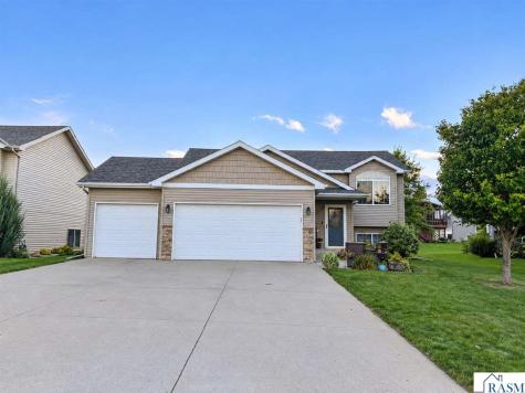 104 Kingsmill Court Mankato MN 56001
