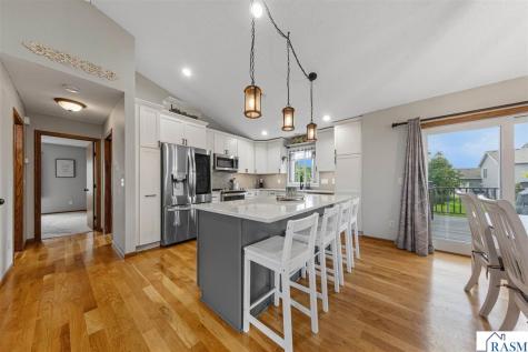 104 Kingsmill Court Mankato MN 56001