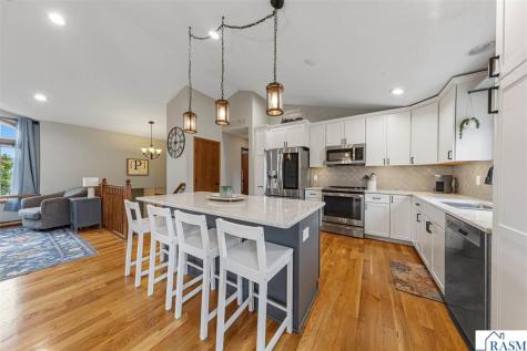 104 Kingsmill Court Mankato MN 56001
