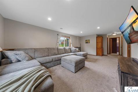 104 Kingsmill Court Mankato MN 56001