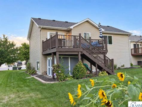 104 Kingsmill Court Mankato MN 56001